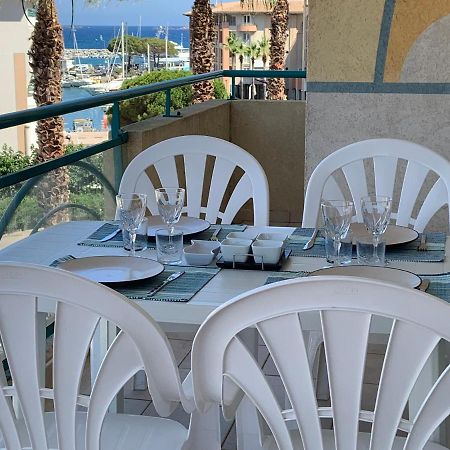 Port Frejus - Le Romanee - Appartement Vue Mer - 2 Chambres Dış mekan fotoğraf